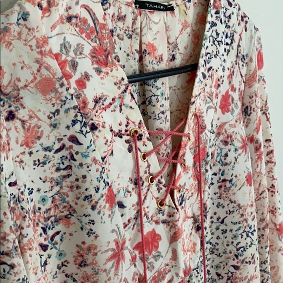 Tahari boho floral blouse - Picture 1 of 3